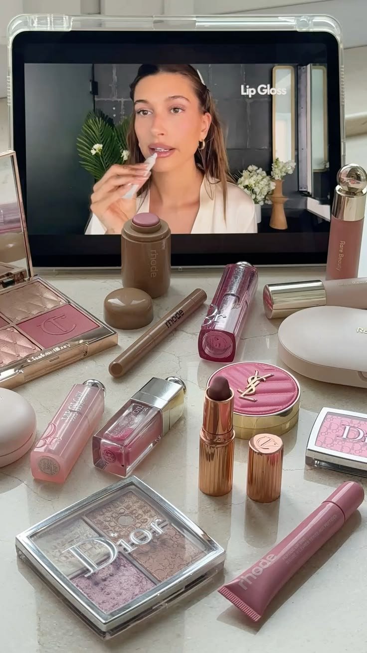 Lire la suite à propos de l’article lips Gloss Maison